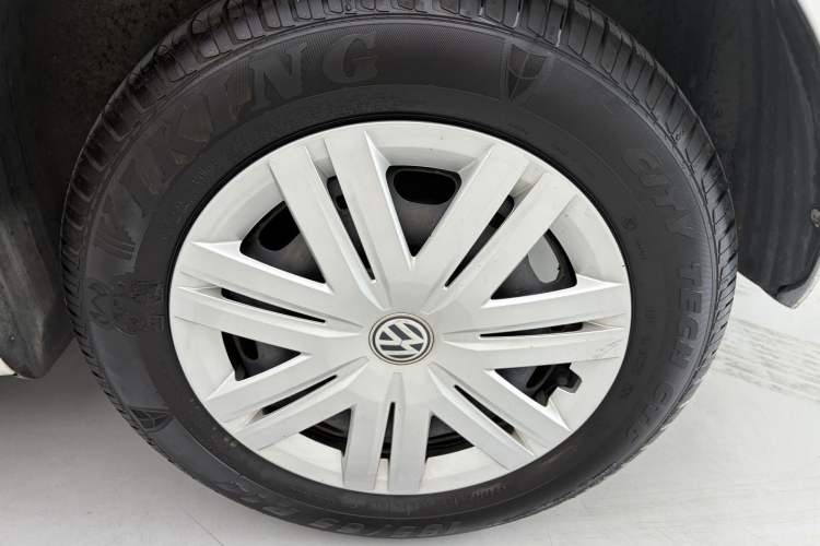 Used Volkswagen Polo 2016 1.4L Automatic Trendy Model Exterior 6
