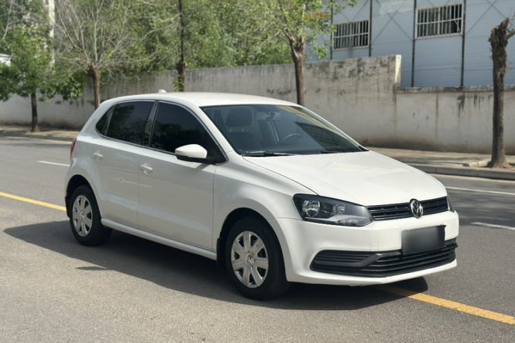 Used Volkswagen Polo 2016 1.4L Manual Fashion Model Exterior 7