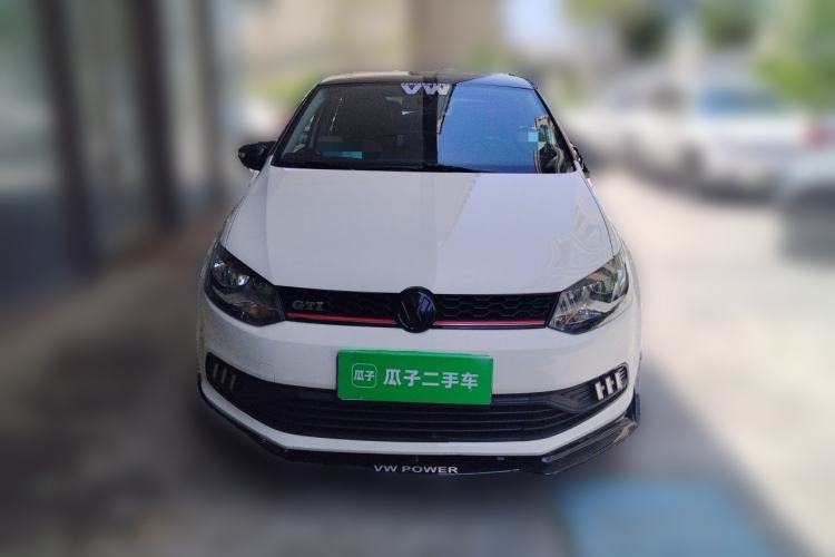 Used Volkswagen Polo 2016 1.4L Manual Fashion Model Front