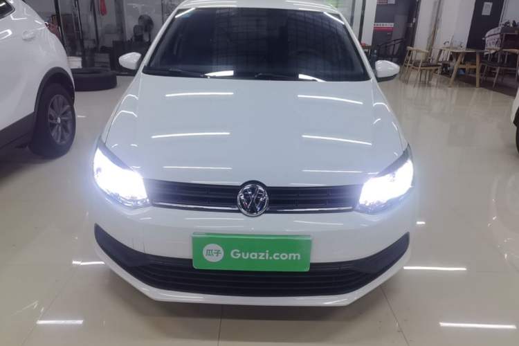 Used Volkswagen Polo 2016 1.4L Automatic Trendy Model Front