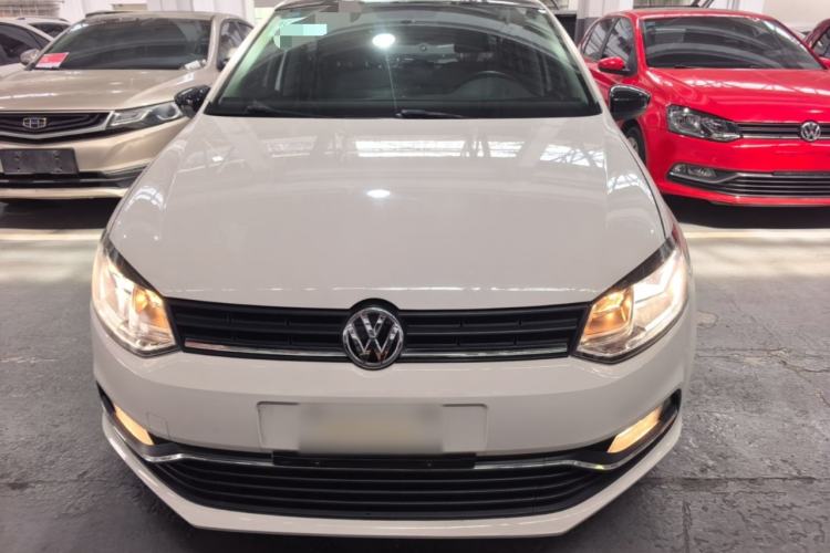 Used Volkswagen Polo 2016 1.6L Automatic Comfort Model Front