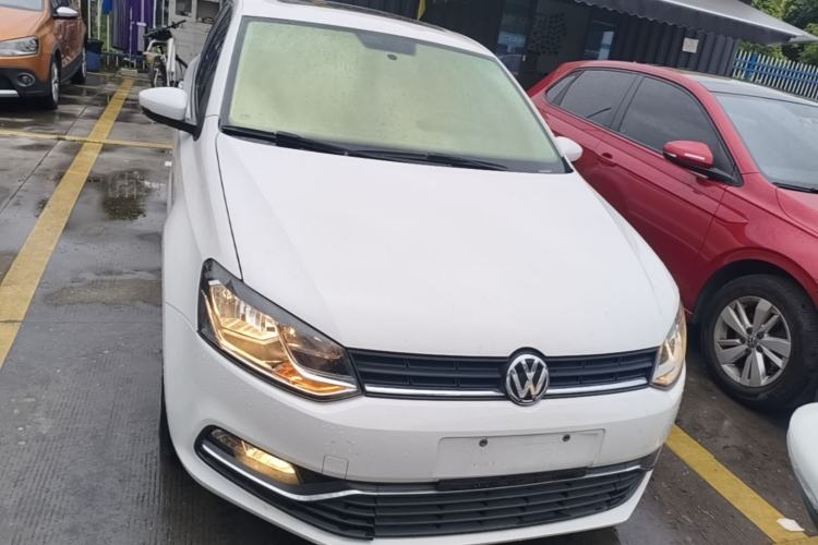 Used Volkswagen Polo 2016 1.6L Automatic Comfort Model Front