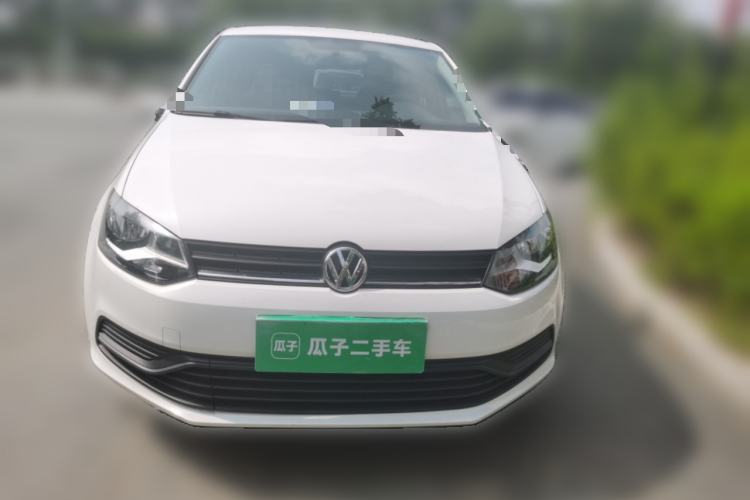 Used Volkswagen Polo 2016 1.4L Manual Fashion Model Front