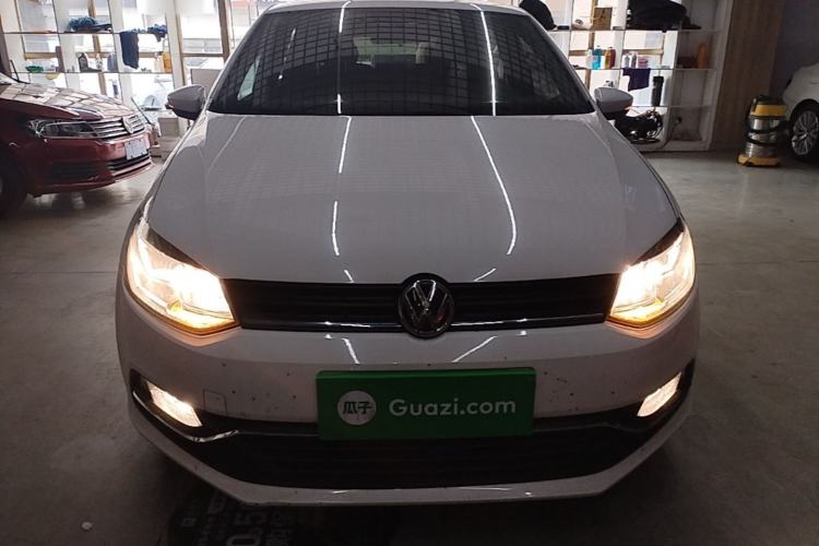 Used Volkswagen Polo 2016 1.6L Automatic Comfort Model Front