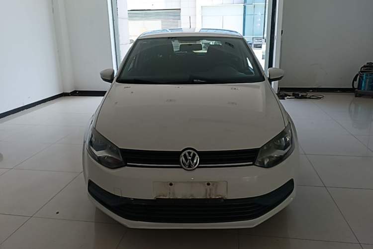 Used Volkswagen Polo 2016 1.4L Automatic Trendy Model Front