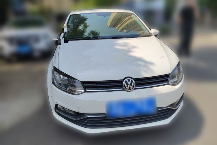 Used Volkswagen Polo 2016 1.6L Automatic Comfort Model Front
