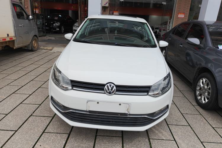 Used Volkswagen Polo 2016 1.6L Automatic Comfort Model Front