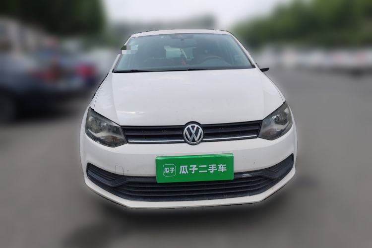 Used Volkswagen Polo 2016 1.4L Manual Fashion Model Front