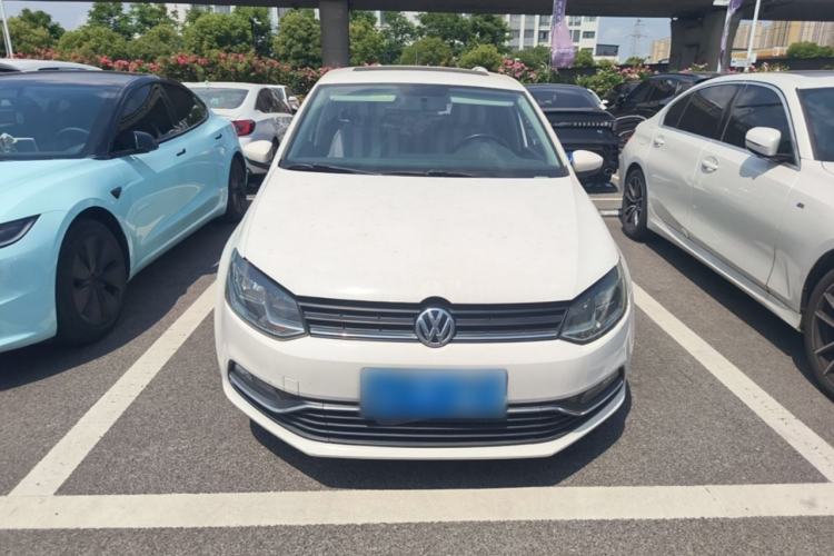 Used Volkswagen Polo 2016 1.6L Automatic Comfort Model Front