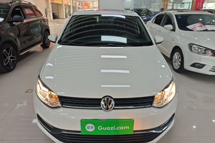 Used Volkswagen Polo 2016 1.6L Automatic Comfort Model Front