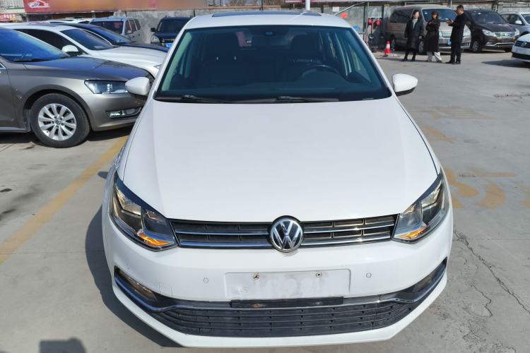Used Volkswagen Polo 2016 1.6L Automatic Luxury Model Front