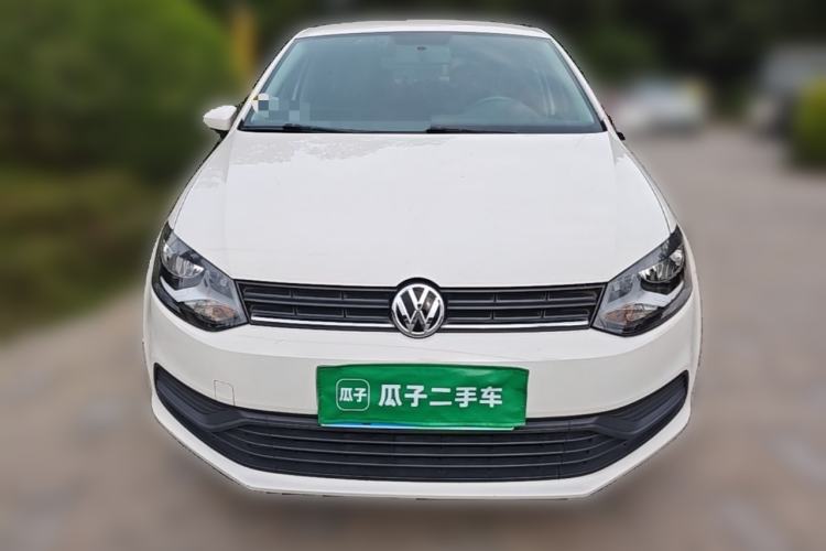 Used Volkswagen Polo 2016 1.4L Manual Fashion Model Front
