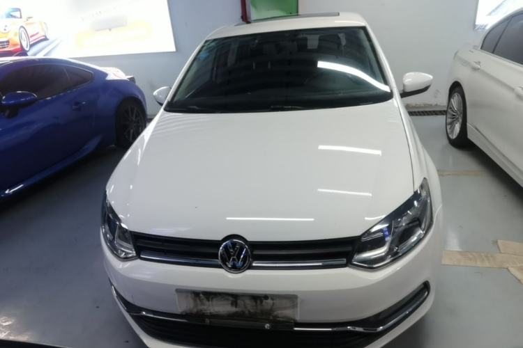 Used Volkswagen Polo 2016 1.6L Automatic Comfort Model Front