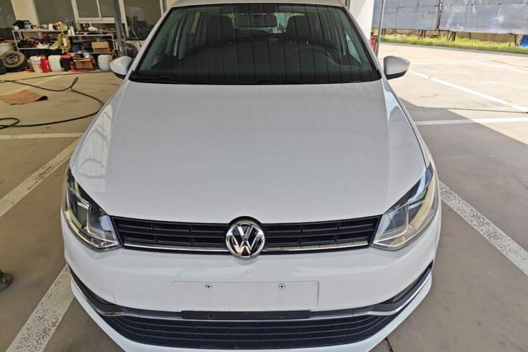 Used Volkswagen Polo 2016 1.6L Automatic Comfort Model Front