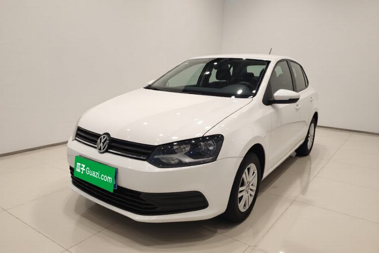 Used Volkswagen Polo 2016 1.4L Automatic Trendy Model Front Left 45 Deg