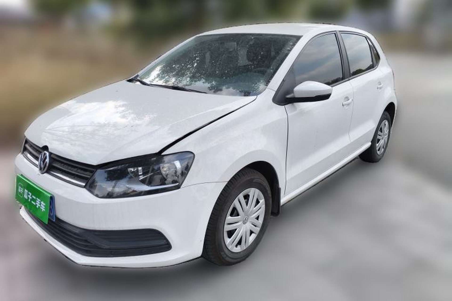 Used Volkswagen Polo 2016 1.4L Manual Fashion Model Front Left 45 Deg