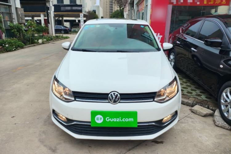 Used Volkswagen Polo 2016 1.6L Manual Comfort Model Front