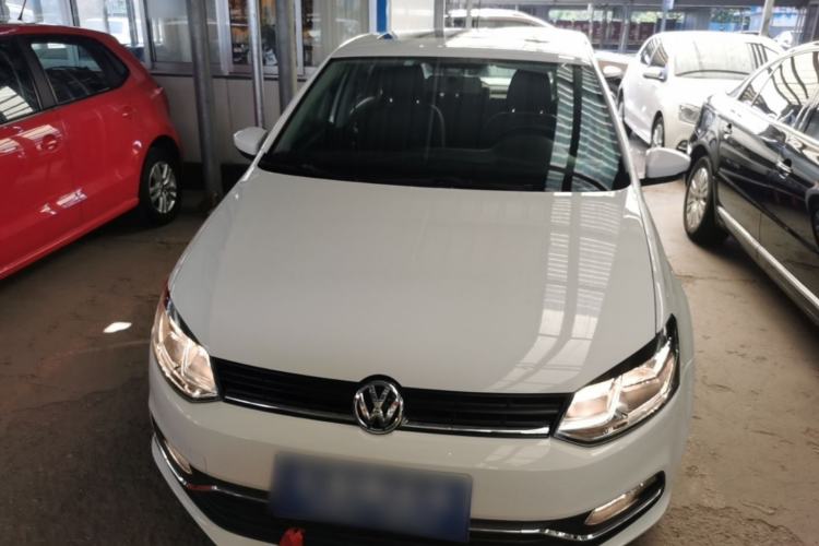Used Volkswagen Polo 2016 1.6L Automatic Comfort Model Front
