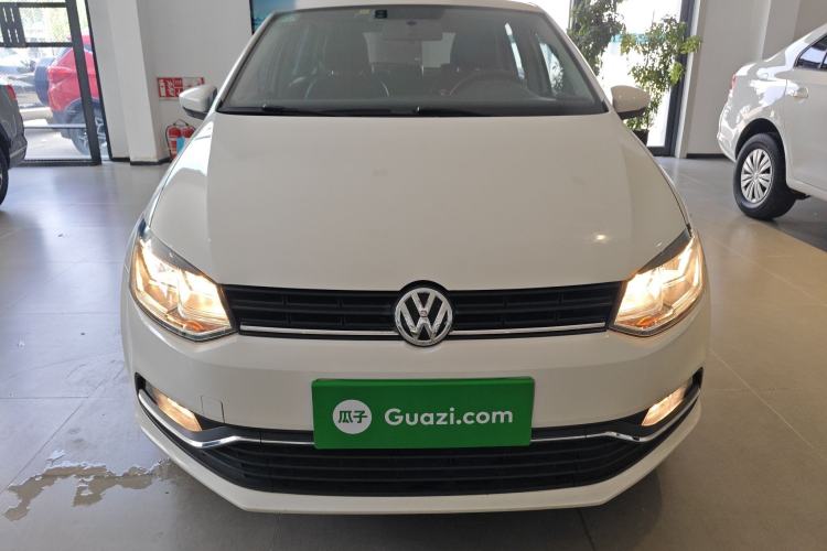 Used Volkswagen Polo 2016 1.6L Automatic Comfort Model Front