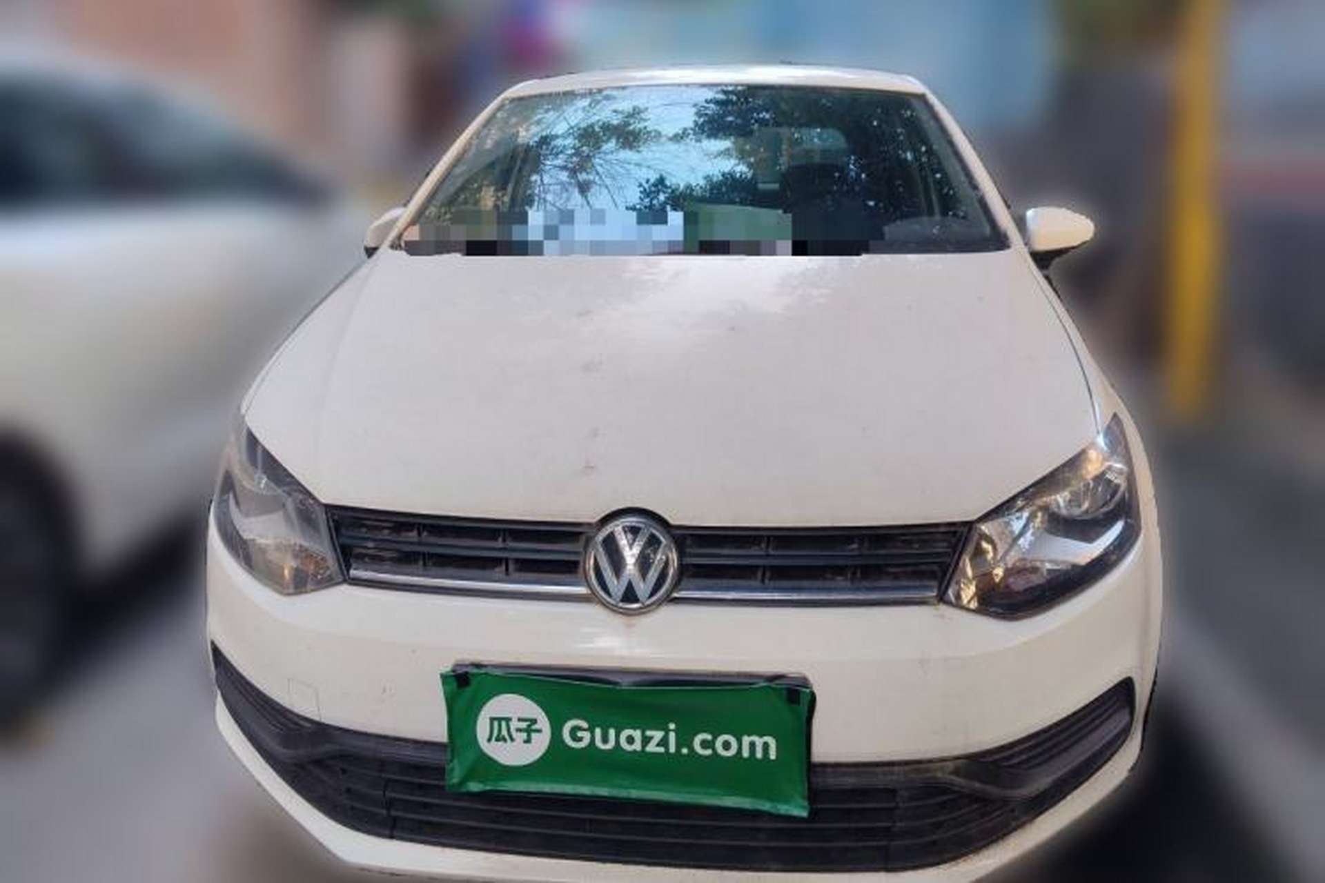 Used Volkswagen Polo 2016 1.4L Manual Fashion Model Front