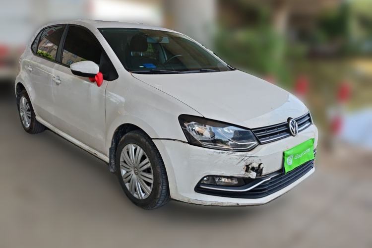 Used Volkswagen Polo 2016 1.6L Automatic Comfort Model Front Right 45 Deg