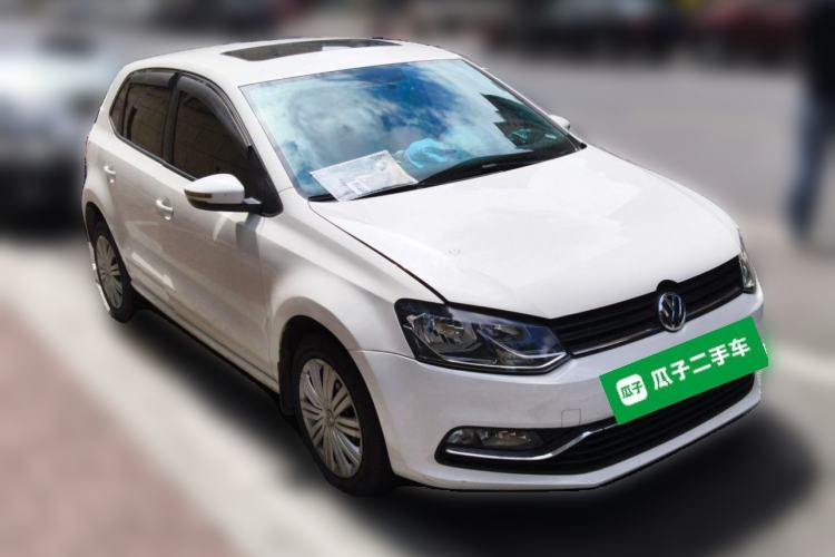 Used Volkswagen Polo 2016 1.6L Automatic Comfort Model Front Right 45 Deg