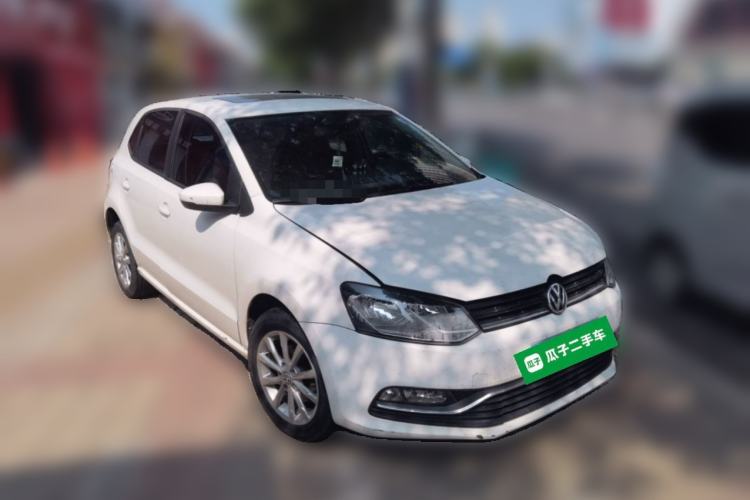 Used Volkswagen Polo 2016 1.6L Automatic Comfort Model Front Right 45 Deg