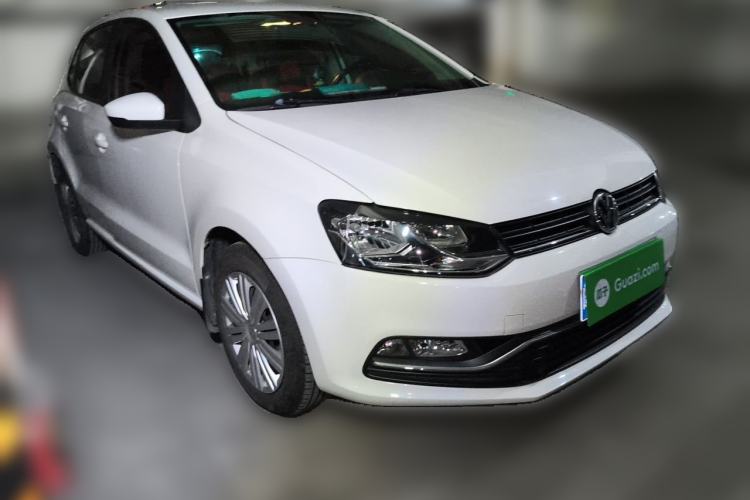 Used Volkswagen Polo 2016 1.6L Automatic Comfort Model Front Right 45 Deg