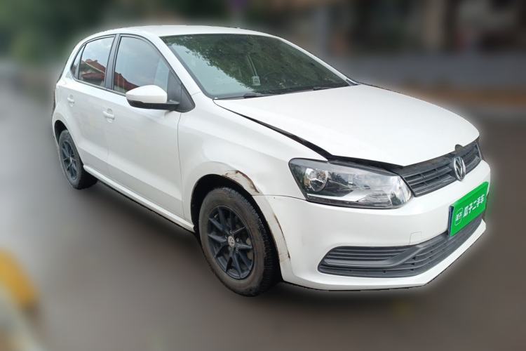 Used Volkswagen Polo 2016 1.4L Automatic Trendy Model Front Right 45 Deg