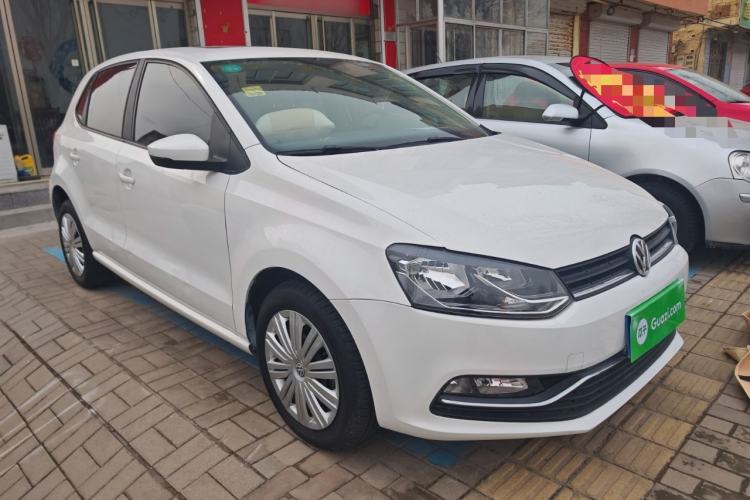Used Volkswagen Polo 2016 1.6L Automatic Comfort Model Front Right 45 Deg