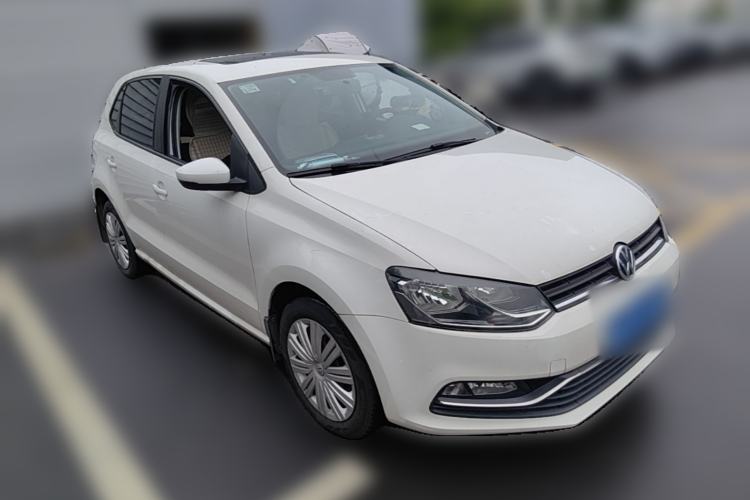 Used Volkswagen Polo 2016 1.6L Automatic Comfort Model Front Right 45 Deg