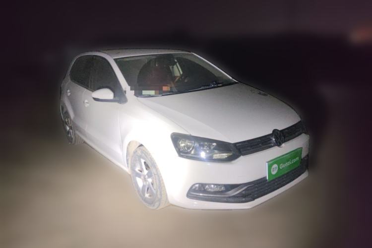 Used Volkswagen Polo 2016 1.4L Manual Fashion Model Front Right 45 Deg