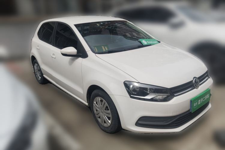 Used Volkswagen Polo 2016 1.4L Automatic Trendy Model Front Right 45 Deg