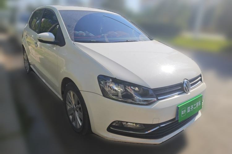 Used Volkswagen Polo 2016 1.6L Automatic Comfort Model Front Right 45 Deg