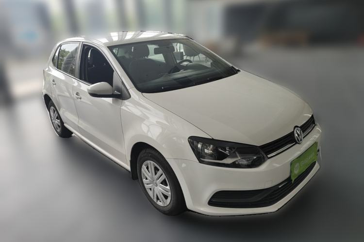 Used Volkswagen Polo 2016 1.4L Manual Fashion Model Front Right 45 Deg