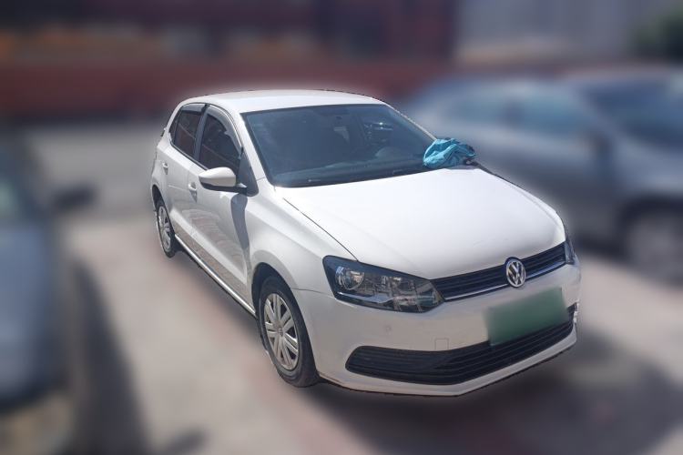Used Volkswagen Polo 2016 1.4L Automatic Trendy Model Front Right 45 Deg