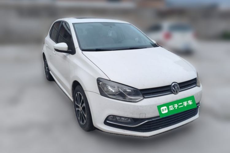 Used Volkswagen Polo 2016 1.6L Automatic Comfort Model Front Right 45 Deg