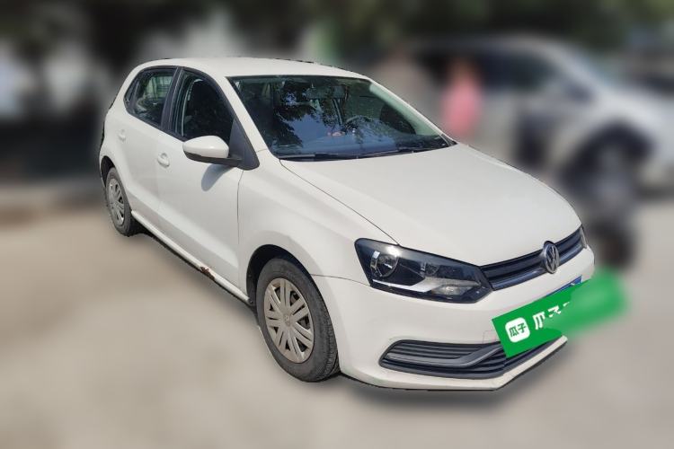 Used Volkswagen Polo 2016 1.4L Automatic Trendy Model Front Right 45 Deg