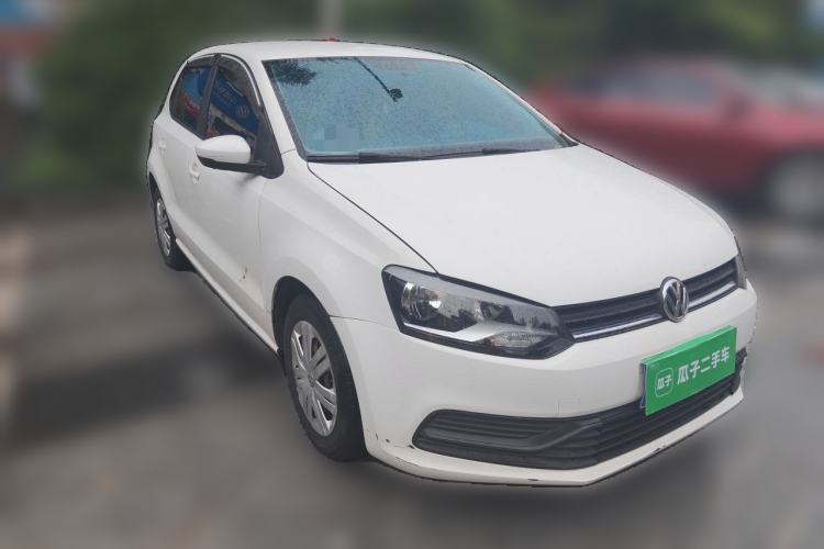Used Volkswagen Polo 2016 1.4L Automatic Trendy Model Front Right 45 Deg
