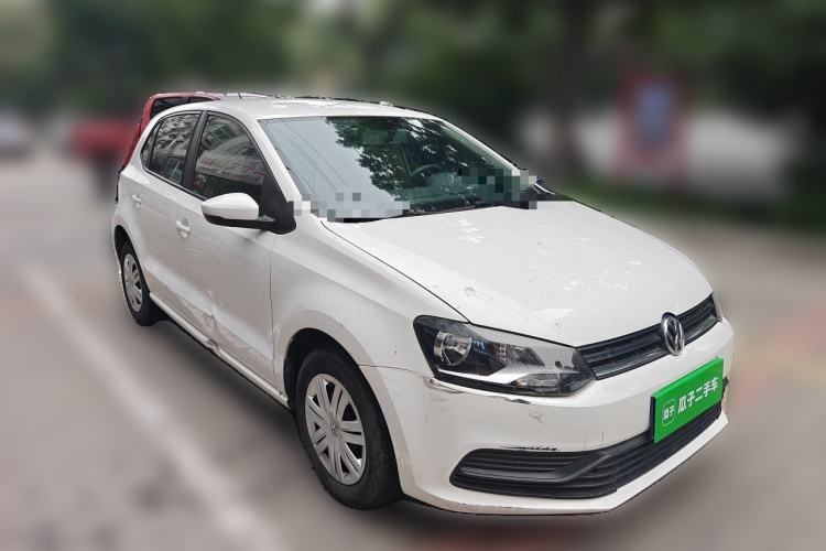 Used Volkswagen Polo 2016 1.4L Automatic Trendy Model Front Right 45 Deg