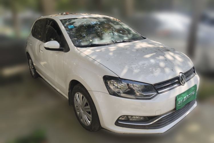 Used Volkswagen Polo 2016 1.6L Automatic Comfort Model Front Right 45 Deg