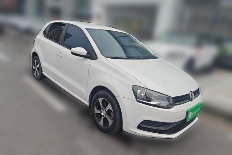 Used Volkswagen Polo 2016 1.4L Automatic Trendy Model Front Right 45 Deg