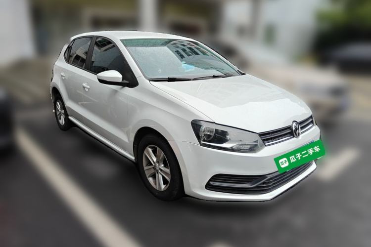 Used Volkswagen Polo 2016 1.4L Automatic Trendy Model Front Right 45 Deg