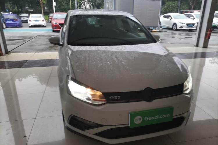 Used Volkswagen Polo 2016 1.4TSI GTI Front Right 45 Deg