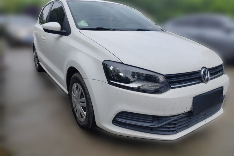 Used Volkswagen Polo 2016 1.4L Automatic Trendy Model Front Right 45 Deg