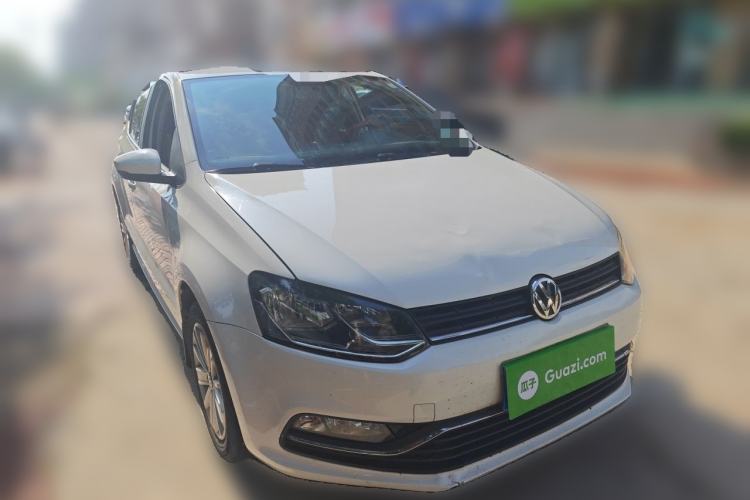 Used Volkswagen Polo 2016 1.6L Automatic Comfort Model Front Right 45 Deg