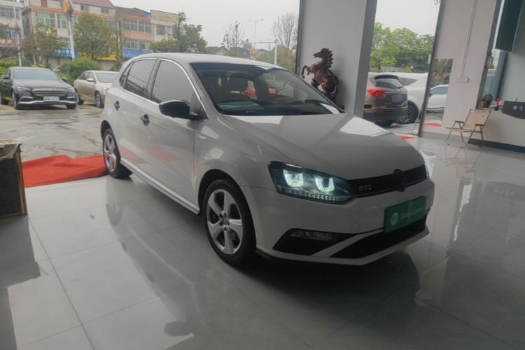 Used Volkswagen Polo 2016 1.4TSI GTI Front Right 45 Deg