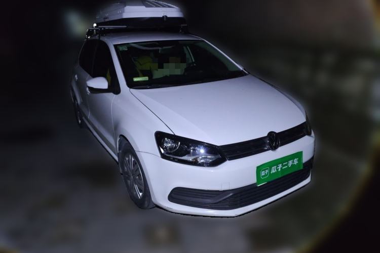 Used Volkswagen Polo 2016 1.4L Automatic Trendy Model Front Right 45 Deg