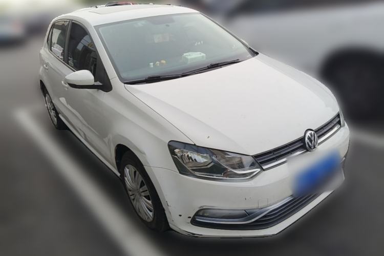 Used Volkswagen Polo 2016 1.6L Automatic Comfort Model Front Right 45 Deg