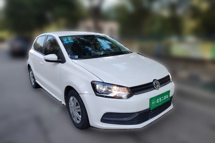 Used Volkswagen Polo 2016 1.4L Automatic Trendy Model Front Right 45 Deg